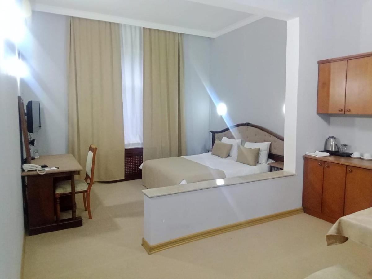 Shindan Hotel Astara Ngoại thất bức ảnh